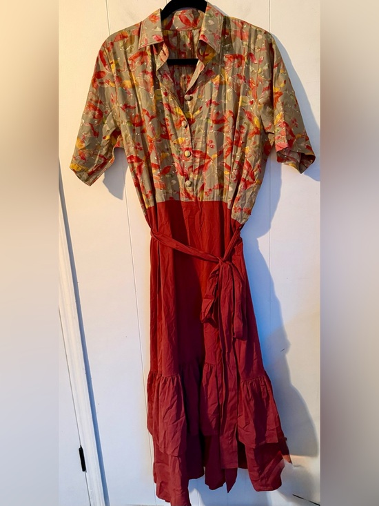 Dresses & Skirts - Two-Tone Floral Button Front Midi Dress in Rust and Olive, XL